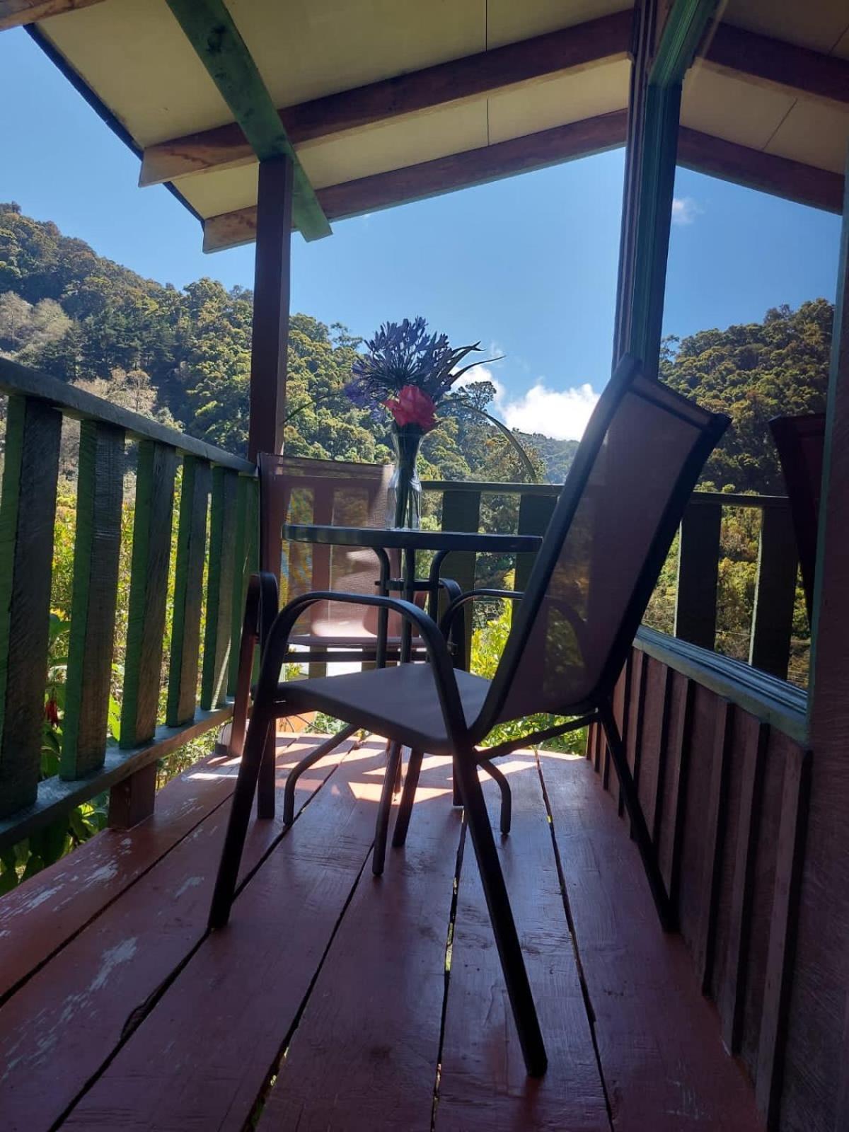 Los Lagos Lodge San Gerardo de Dota Exterior photo