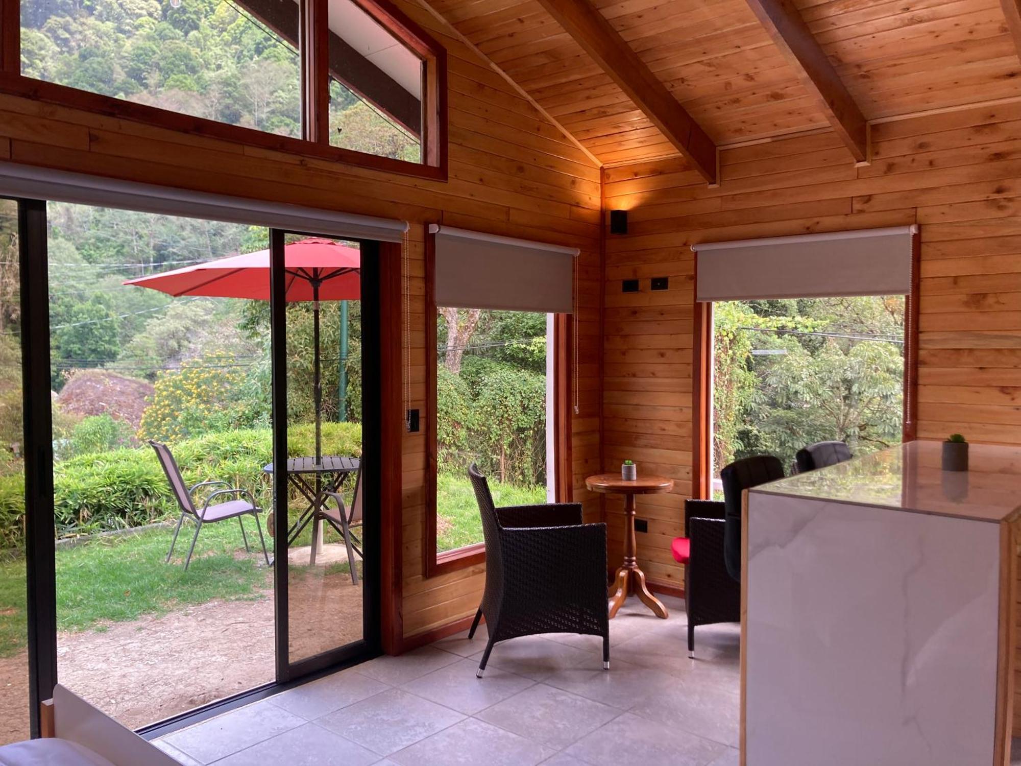 Los Lagos Lodge San Gerardo de Dota Exterior photo